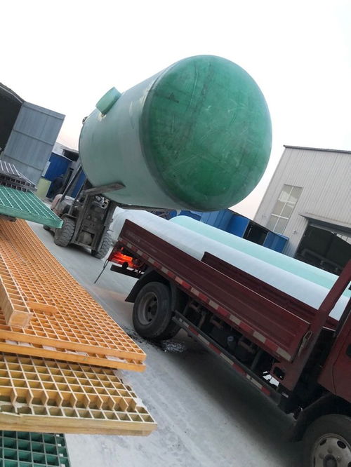 自營玻璃鋼廁所化糞池工廠 大型玻璃鋼化糞池規(guī)格參數(shù)詳解